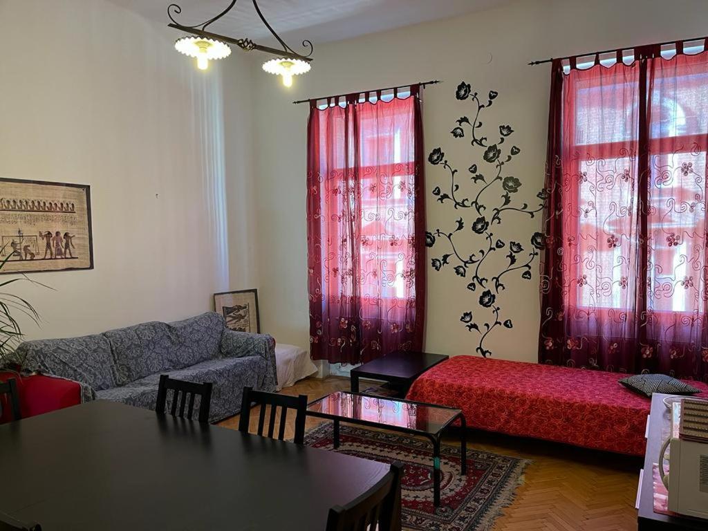 Anna 2 Bedrooms 2 Bathrooms 6 Bikes Budapest Luaran gambar