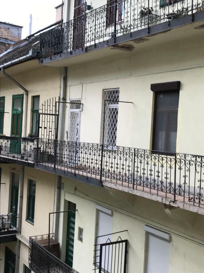Anna 2 Bedrooms 2 Bathrooms 6 Bikes Budapest Luaran gambar